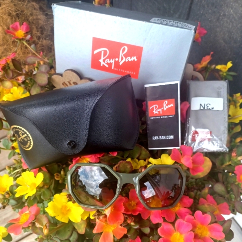 RAY BAN SUNGLASSES NWT ( SOLD OUT) IN THIS COLOR - Picture 5 of 9